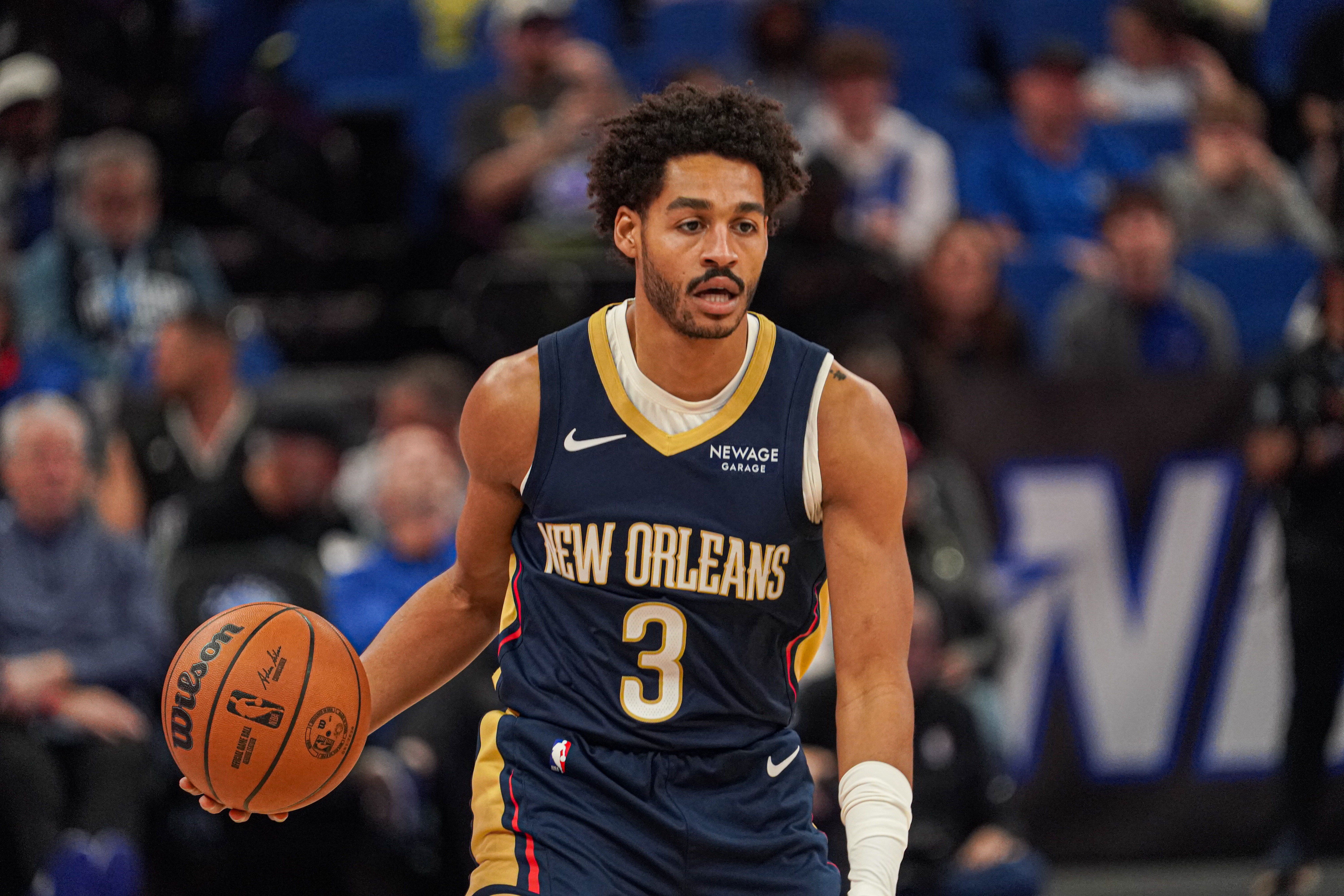 九游-火力全开！鹈鹕第三节狂轰50分 普尔个人12中8砍下22分4助